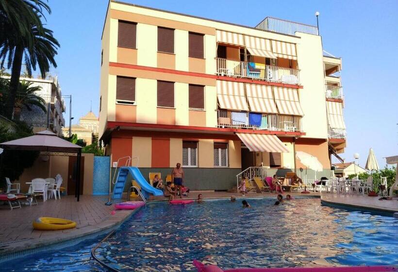 Семейное Студио, Residence Olivotti