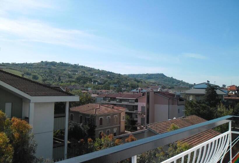 标准工作室带阳台, Silvi Marina Sea Resort