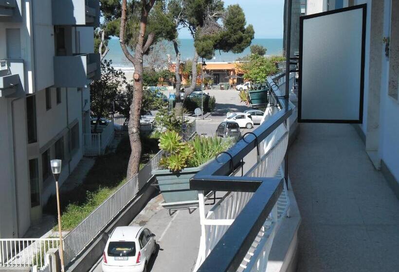 带阳台两卧公寓, Silvi Marina Sea Resort