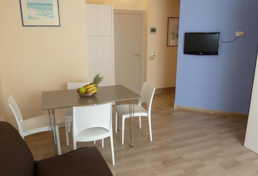 带阳台两卧公寓, Silvi Marina Sea Resort