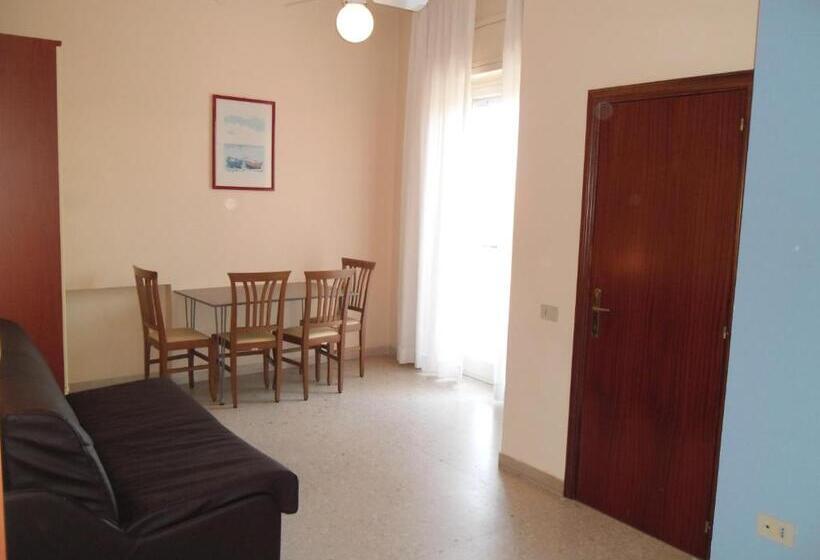 带1个卧室的带阳台的公寓, Silvi Marina Sea Resort