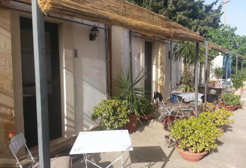 اتاق استاندارد, A Lumia