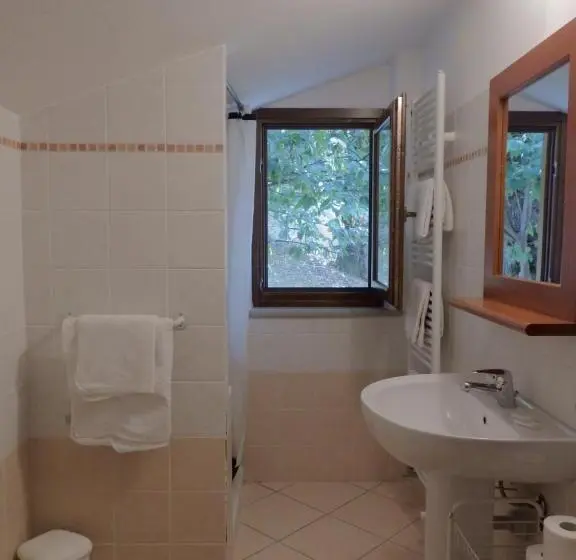 Huoneisto 1 Makuuhuone, Agriturismo L Ciabot
