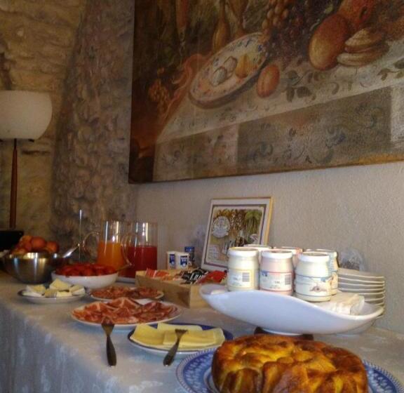 جناح, Agriturismo Valentina Cubi