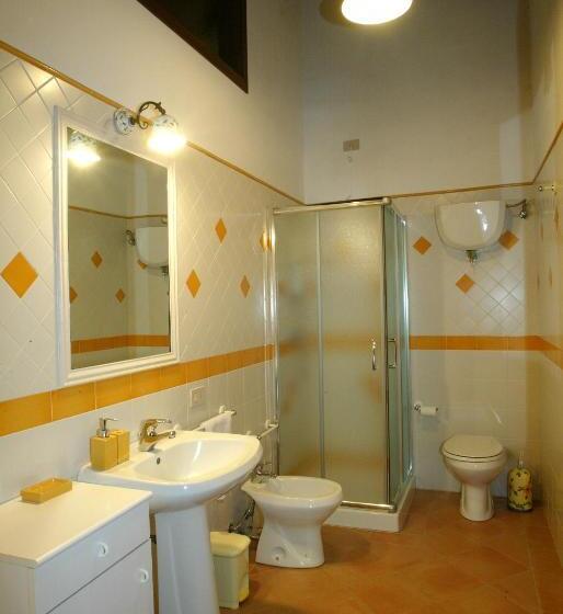 2 Bedrooms Apartment Lake View, Agriturismo Vergelle