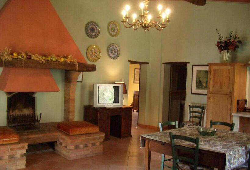 2 Bedrooms Apartment Lake View, Agriturismo Vergelle
