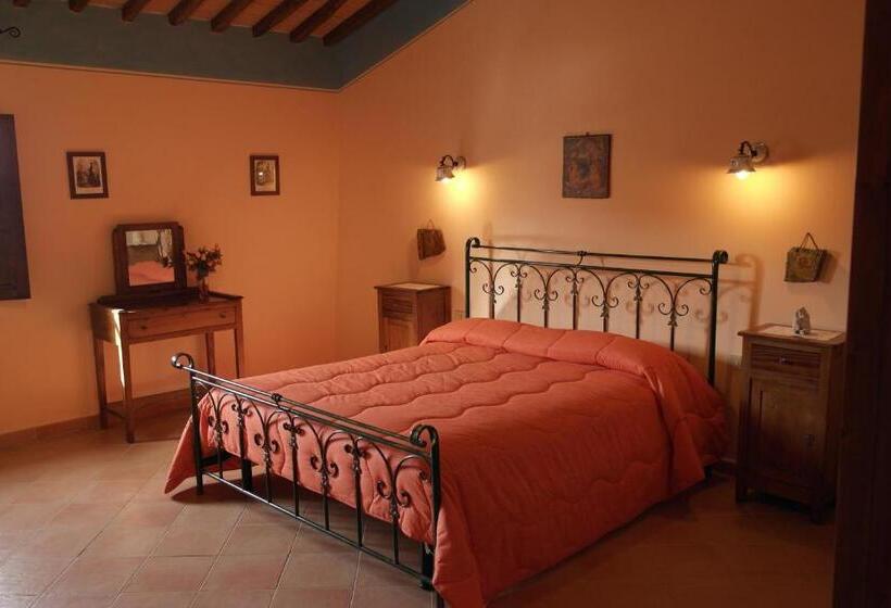 2 Bedrooms Apartment Lake View, Agriturismo Vergelle