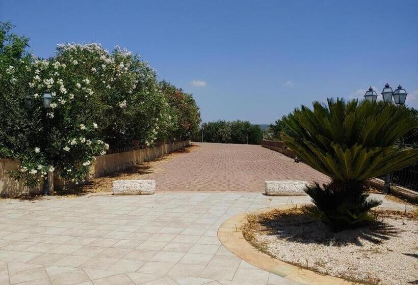 Семейный Номер, Tenuta Bellaprima Caltagirone