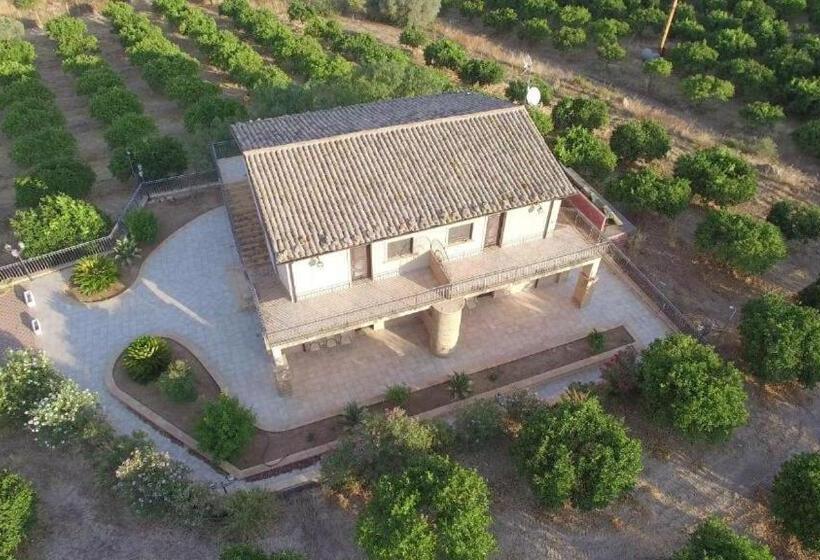 Семейный Номер, Tenuta Bellaprima Caltagirone