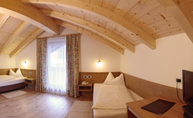 اتاق استاندارد با بالکن, Apart Residence Rautal S