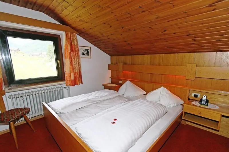 Standard-huone Vuoristonäkymä, Bergchalet Hotel Reinerhof