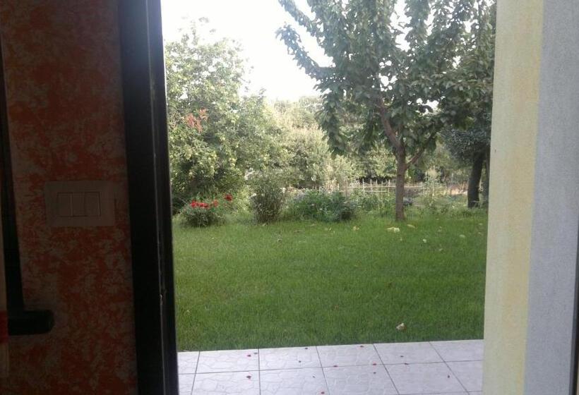 חדר סטנדרט, Agriturismo Francadu