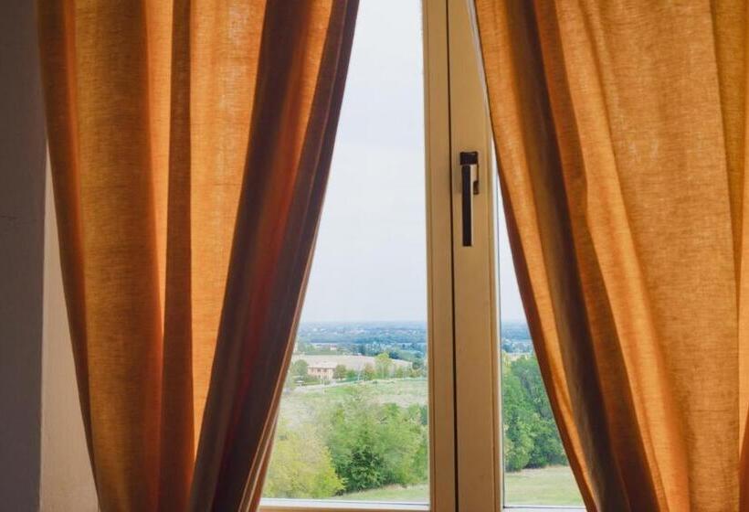 Апартаменты 3 Спальни, Agriturismo Montevecchio Isolani