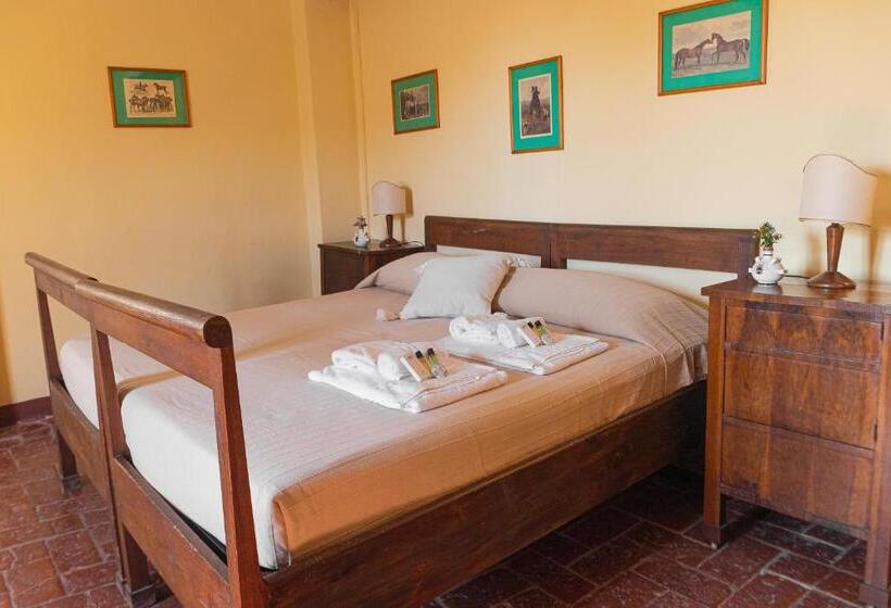 スタンダードトリプルルーム, Agriturismo Montevecchio Isolani