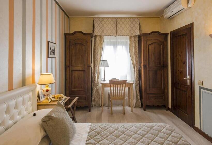 חדר סטנדרט לארבעה, Il Melograno Agriturismo & Spa