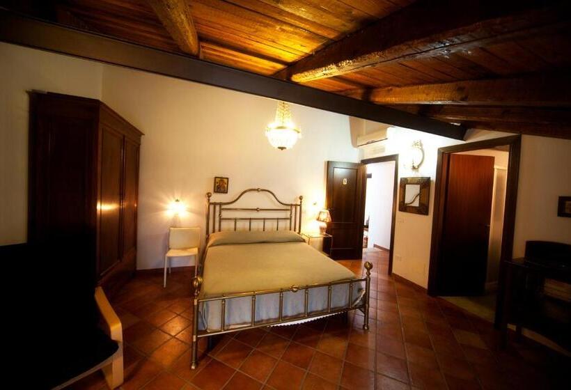 수피리어 트리플 룸, Turismo Rurale Baglio Fastuchera