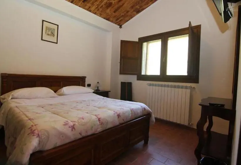 1 Schlafzimmer Apartment, Il Feudo Dei Pierleoni