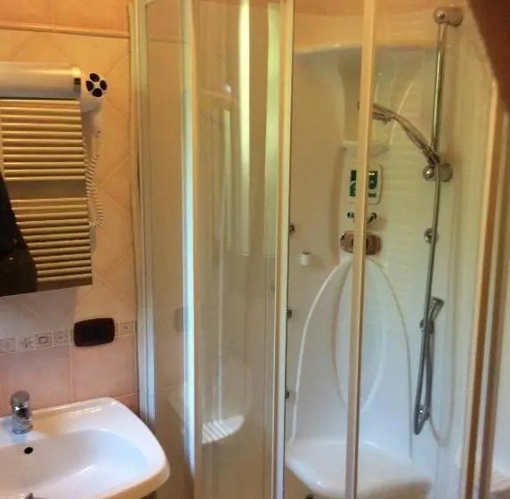 2 Schlafzimmer Apartment, Il Feudo Dei Pierleoni
