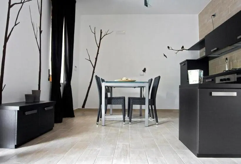 ２ベッドルームアパートメント, Instile Apart