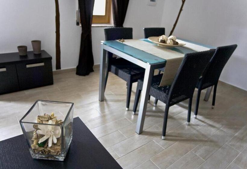 2ベッドルームアパートメント, Instile Apart