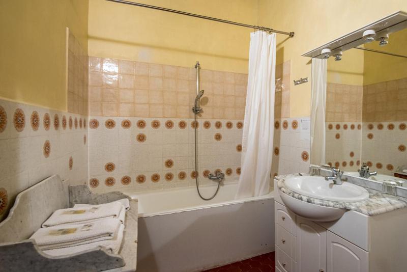 غرفة قياسية, Chambre D Hotes  Ferme De Chanteraine