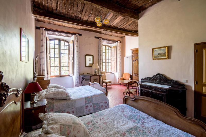 غرفة قياسية, Chambre D Hotes  Ferme De Chanteraine