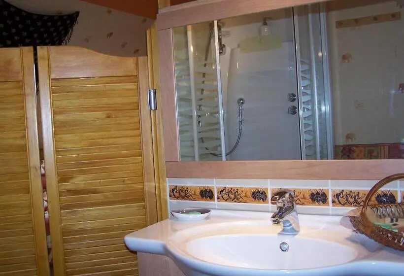 キングサイズベッドのスタンダードルーム, Une Chambre D'hote Yvetot