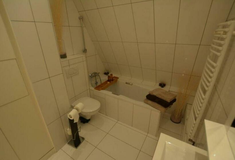 חדר סטנדרט לשלושה, Maison D'hôtes Les Coudreaux