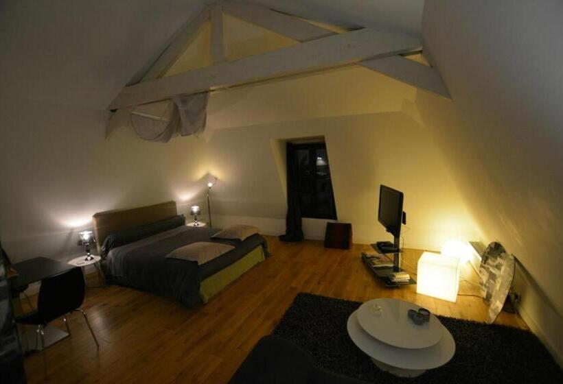 חדר סטנדרט לשלושה, Maison D'hôtes Les Coudreaux