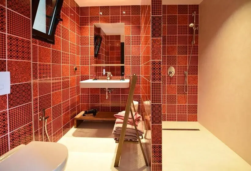 スタンダードスタジオ, Appart Hotel Fior Di Ribba
