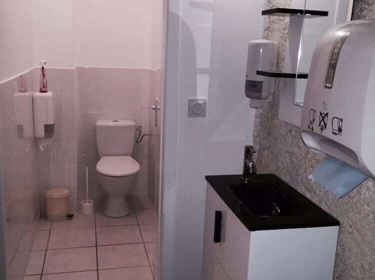 스탠다드 룸, Lafayette