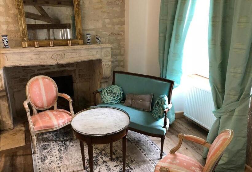 스탠다드 트리플 룸 가든 전망, Hermitage St Roch