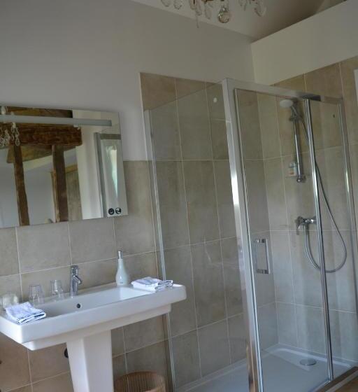 스탠다드 트리플 룸 가든 전망, Hermitage St Roch