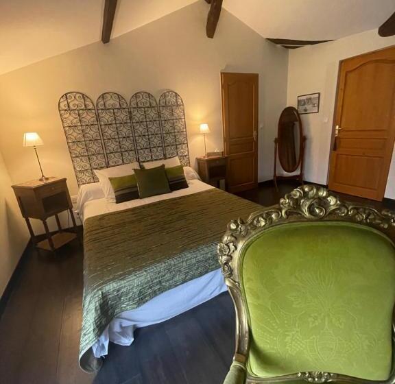 带花园景观的标准三人间, Moulin De Laboirie