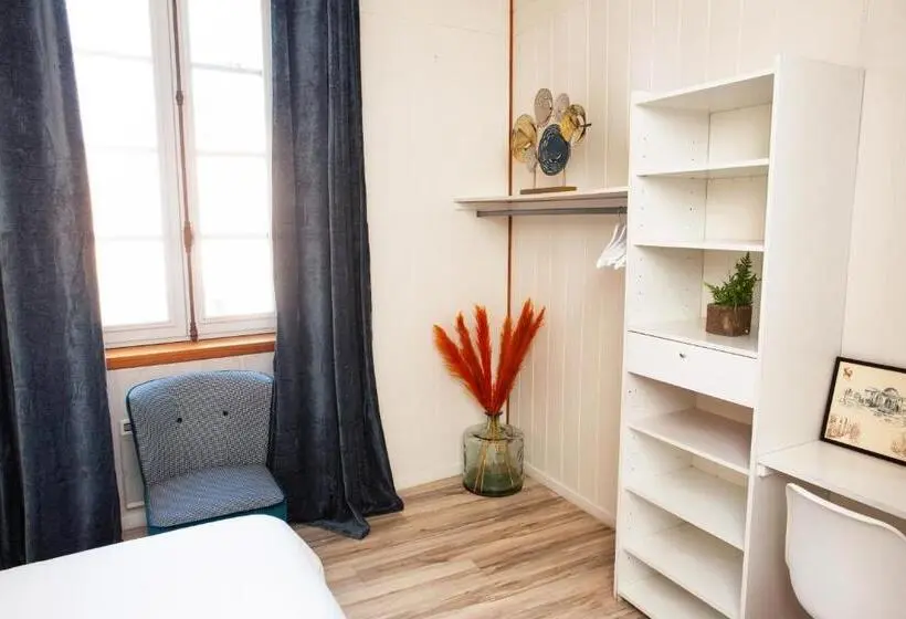 Standard Room, Cafe De France Eauze