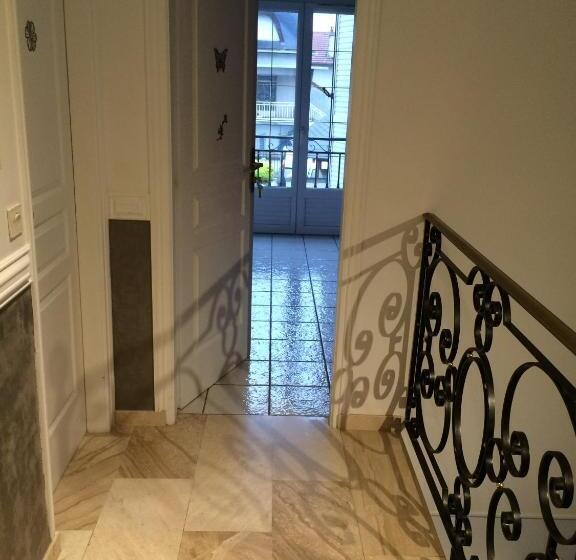 Студия Deluxe, L Eden Orly Aéroport