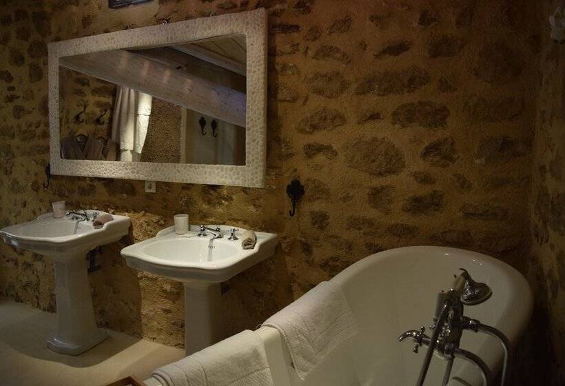 جناح عائلي, Le Clos Saint Saourde