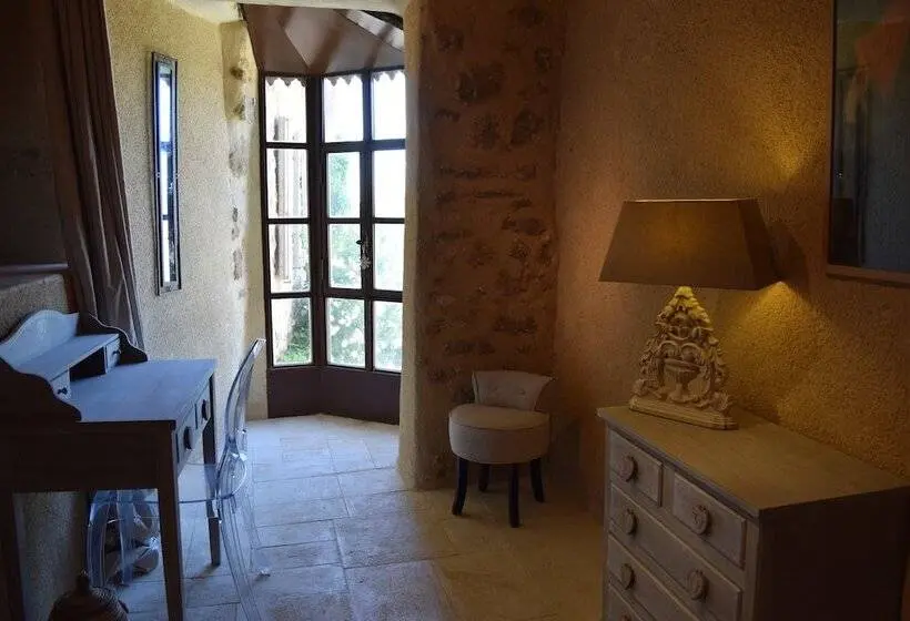 スイート(家族用), Le Clos Saint Saourde