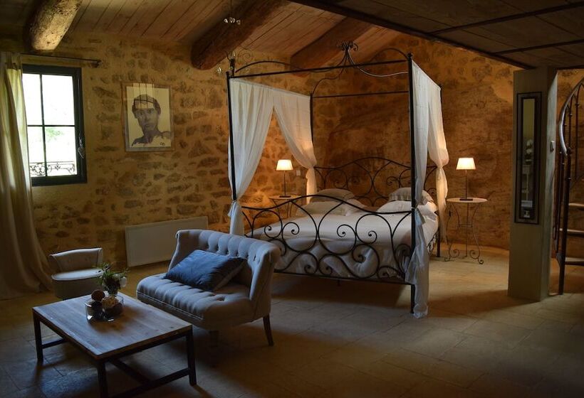 סוויטה משפחתית, Le Clos Saint Saourde