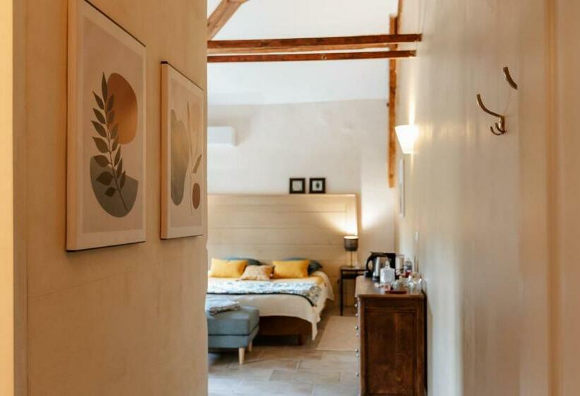 ベーシックルーム, Le Domaine De L Osage