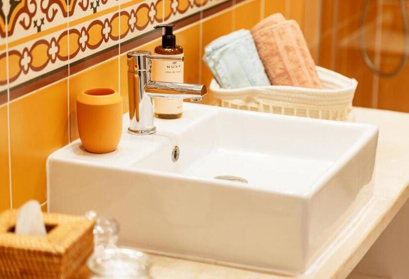 スタンダードルーム, Le Domaine De L Osage