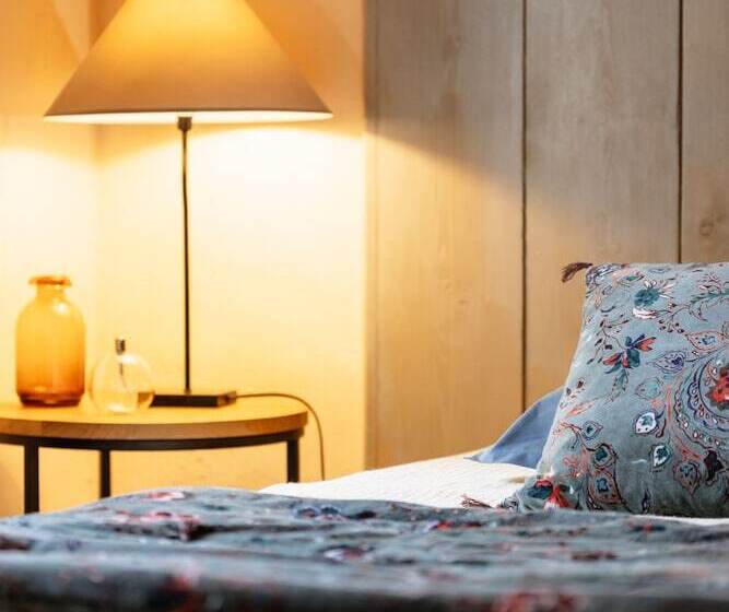 コンフォートトリプルルーム, Le Domaine De L Osage