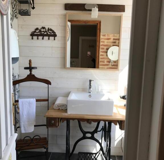 Номер Стандарт, Maison & Tartine