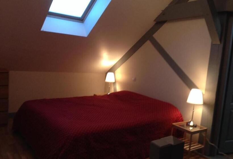 إستوديو قياسى سرير كينج, Villa Varco