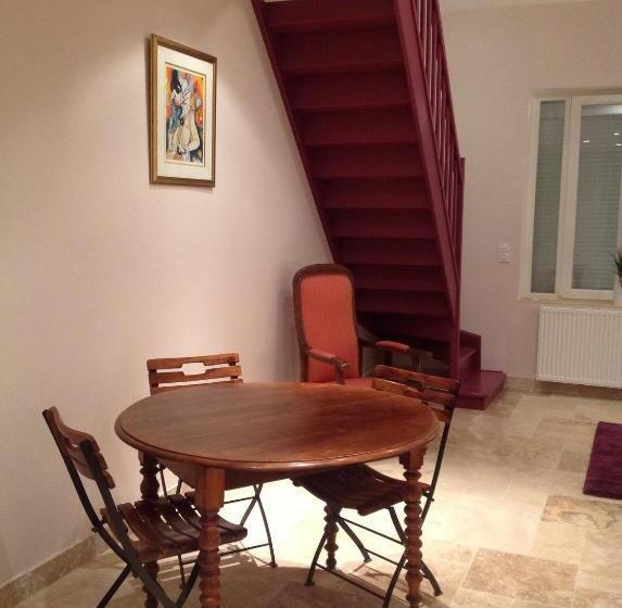 غرفة عائلية, Villa Varco