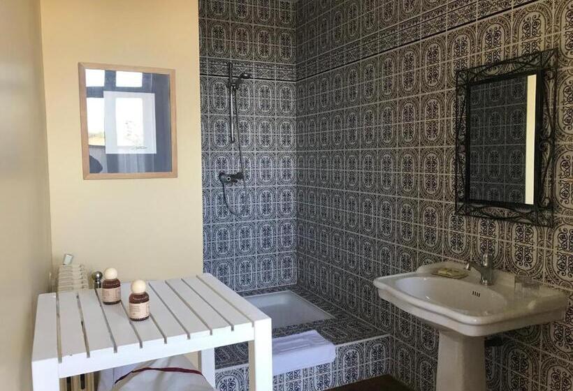 Люкс Superior, Château Des Essards Avec Piscine Et Jacuzzi
