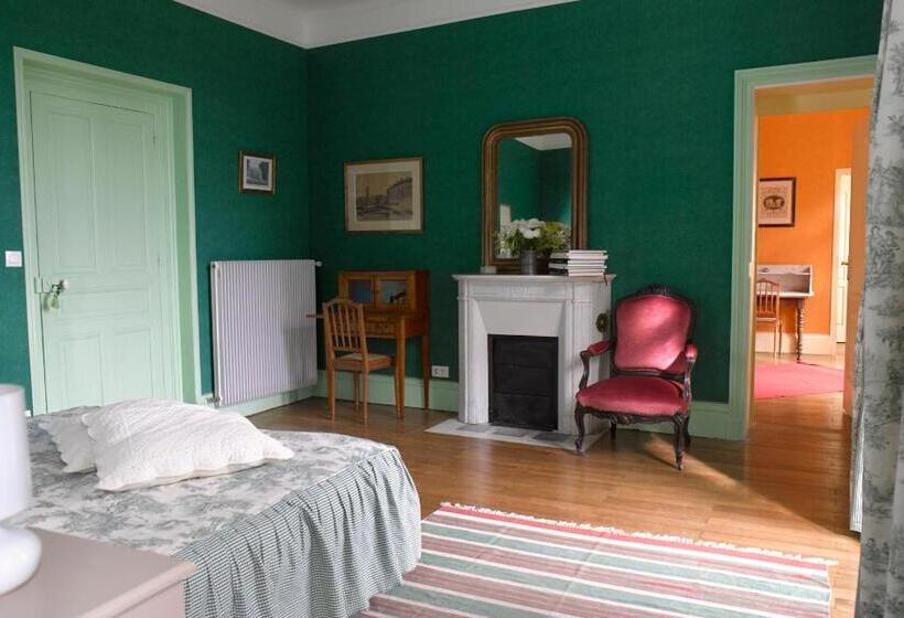 סוויטת סופריור, Château Des Essards Avec Piscine Et Jacuzzi