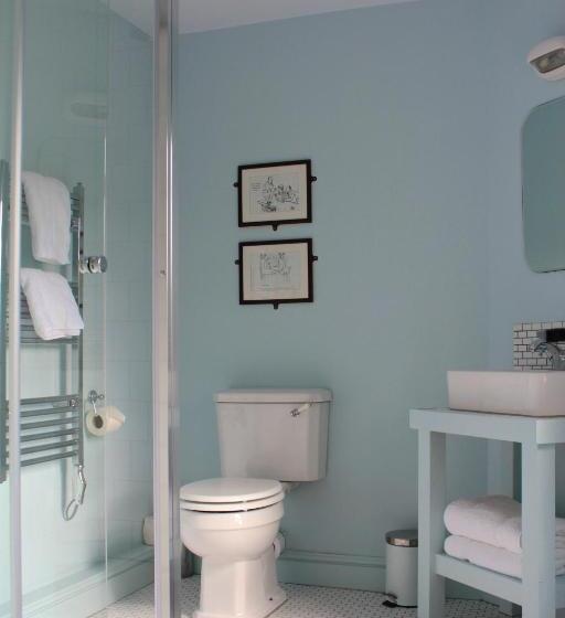 标准间, Bel And The Dragon-cookham