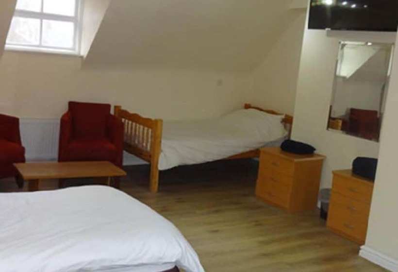 Номер Стандарт Индивидуальный, The Crown And Woolpack