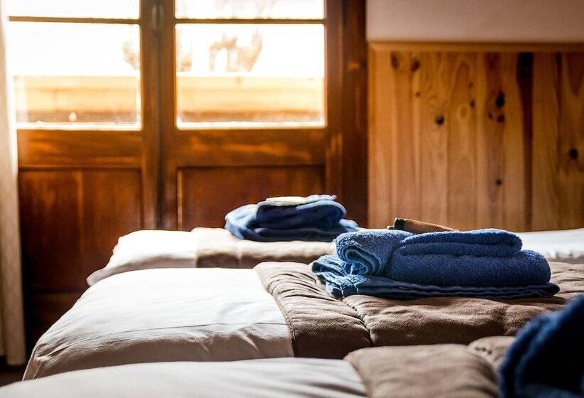 اتاق استاندارد سه نفره, Nant Morzine